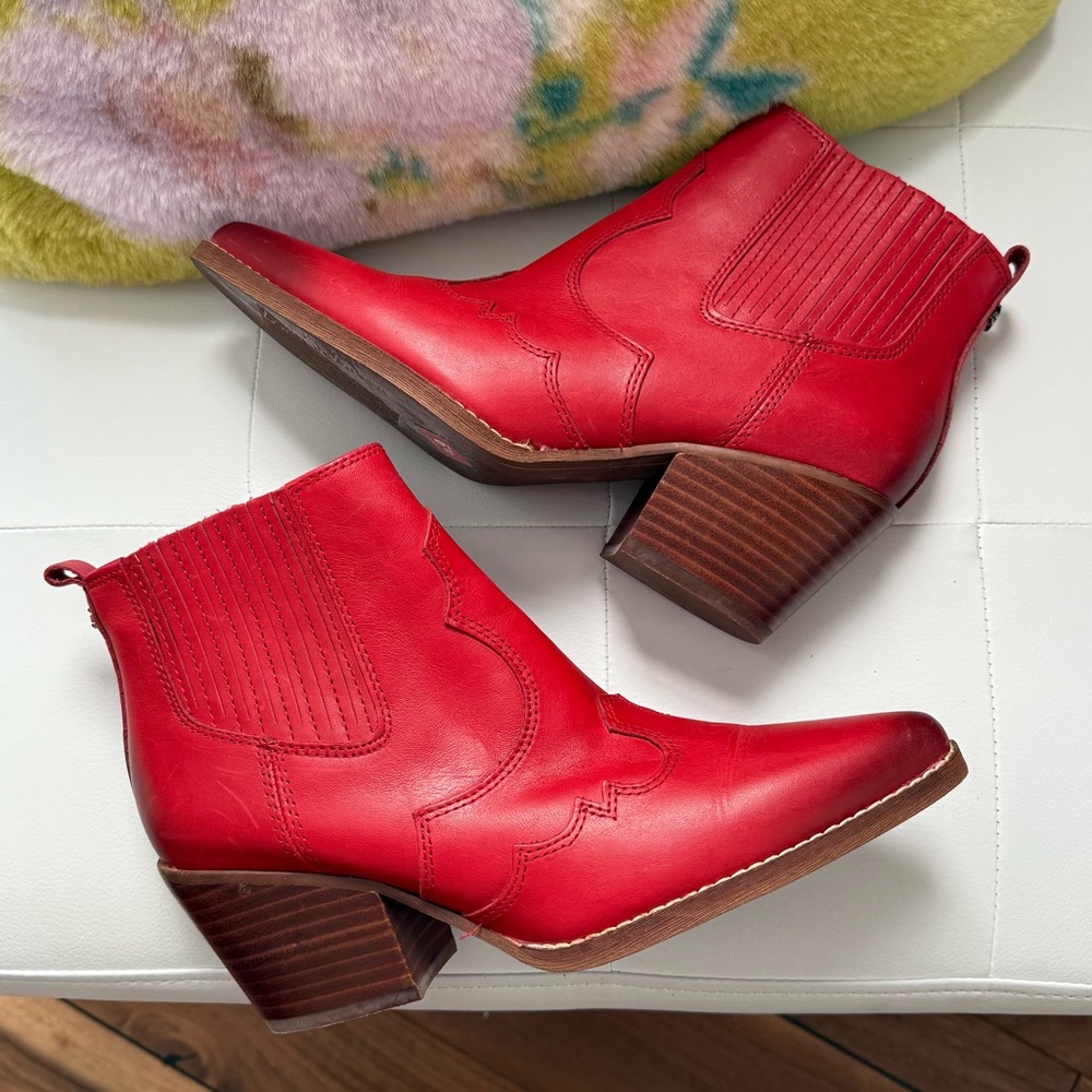 Sam Edelman's Winona Red Cowgirl Booties NWOB sz: 6.5